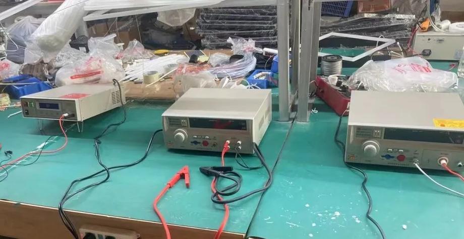 规定企业生产的电子产品必须满足这些要求才能进入自己国家销售